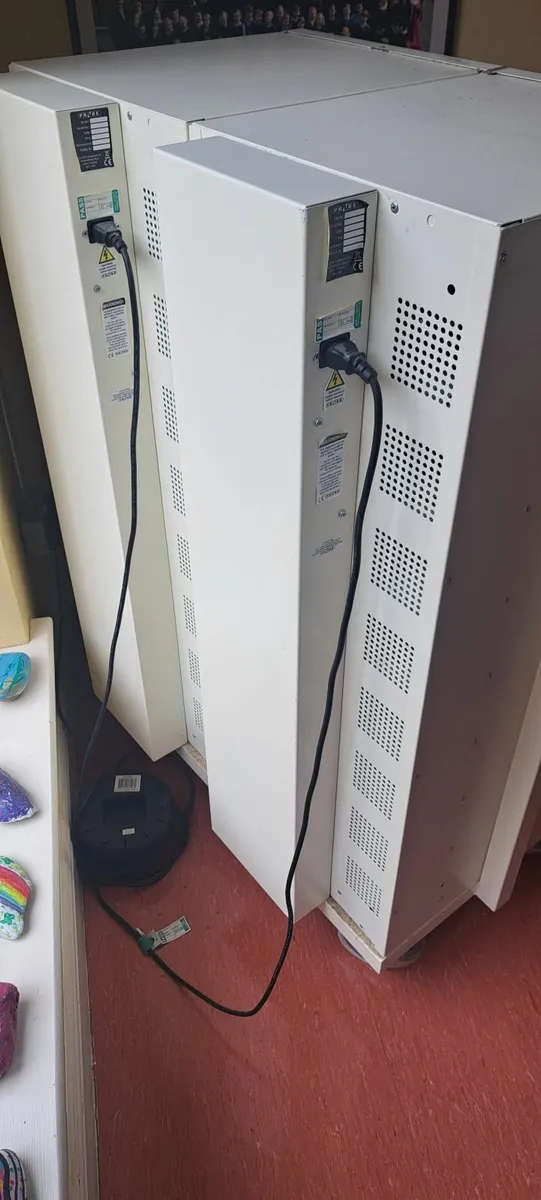 Laptop/ipad charging station - Image 3