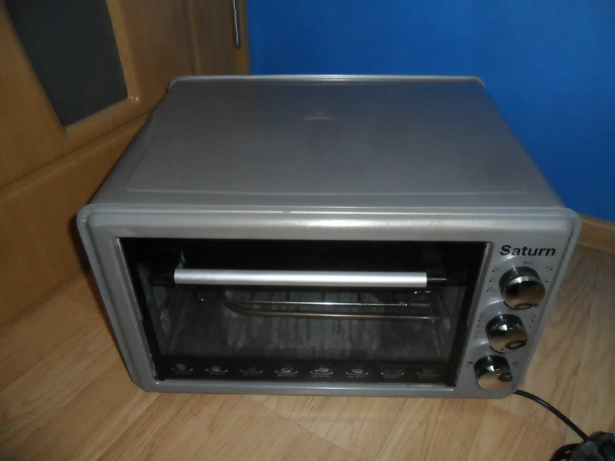 Saturn Oven - Image 1