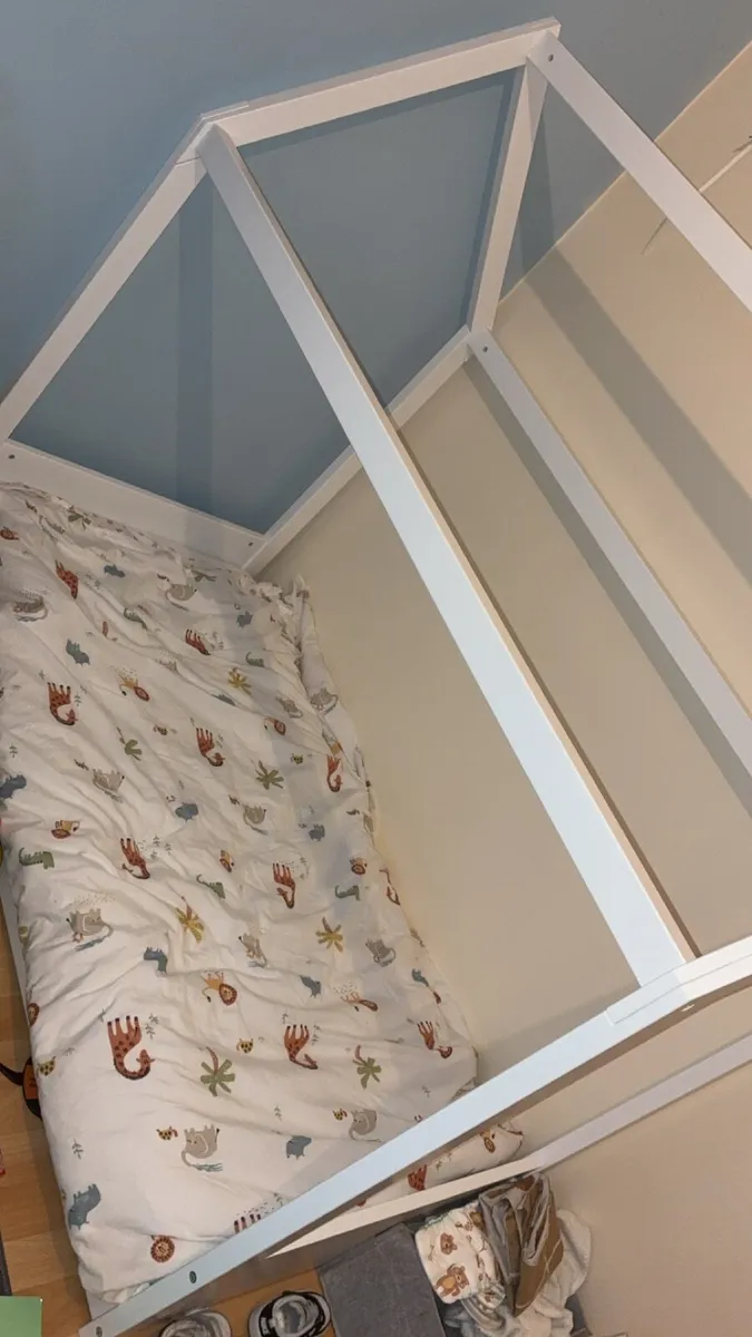 Toddler bed - Image 2