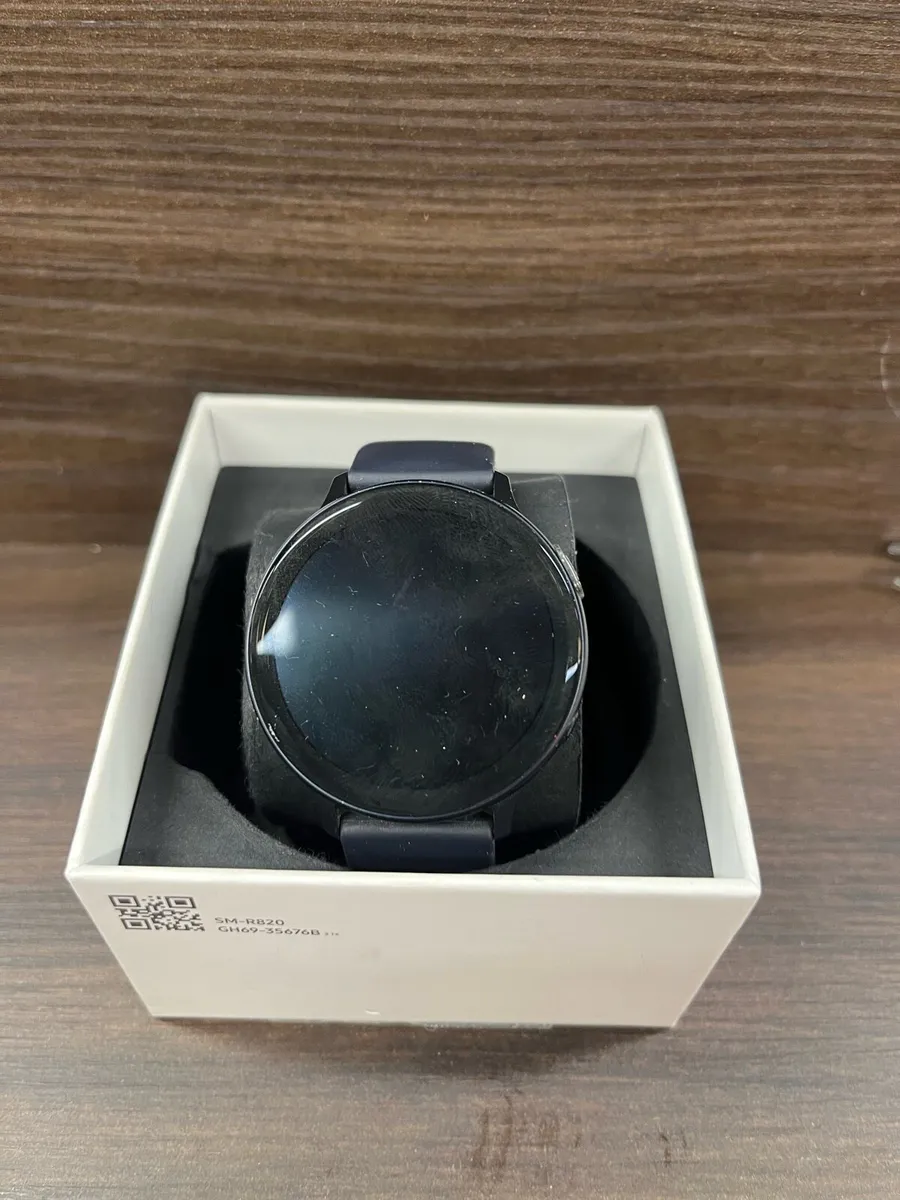 Samsung Active 2 Smart Watch - Image 2