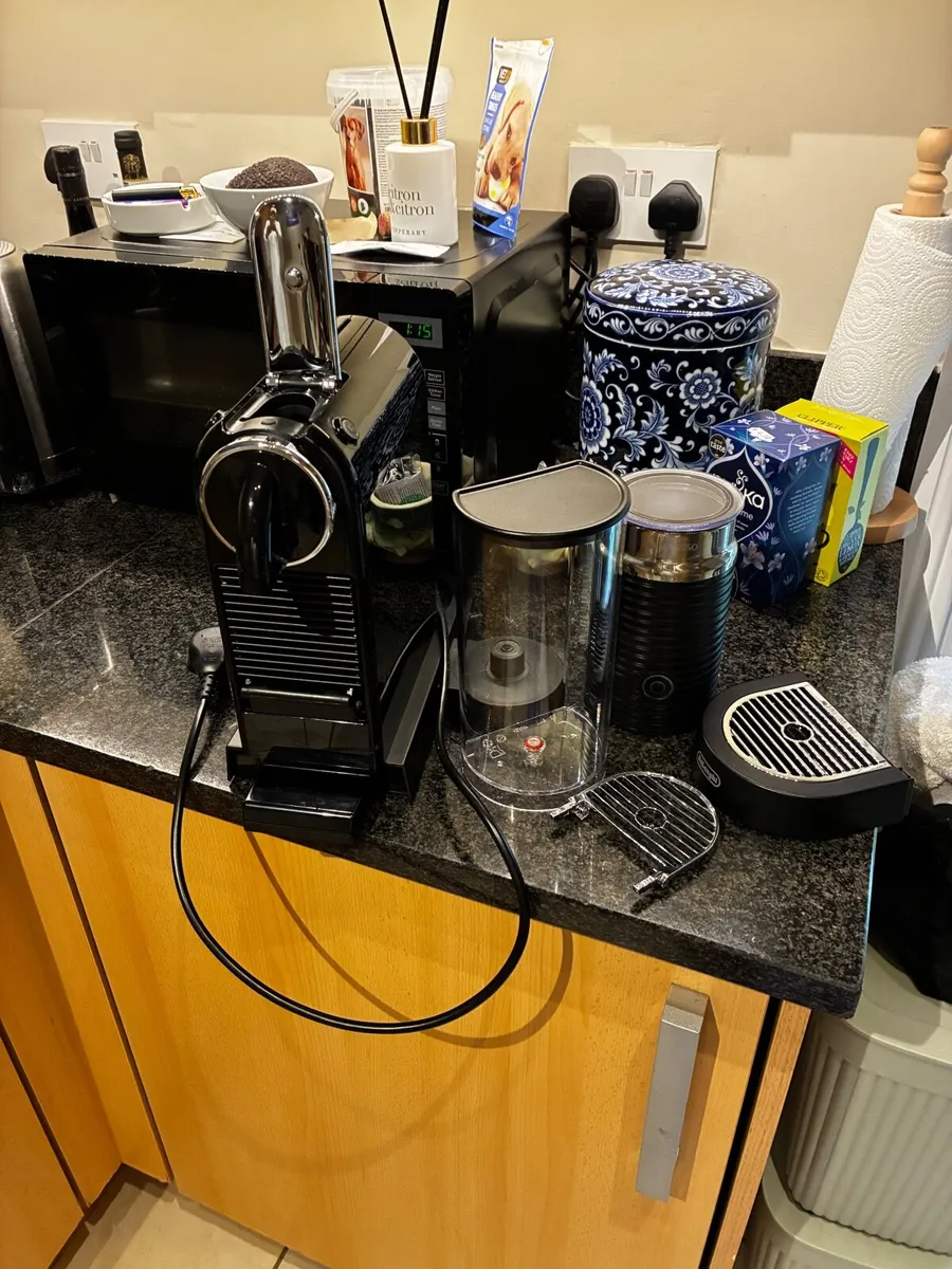 *NEW* Nespresso Caniz & Milk Frother - Image 2