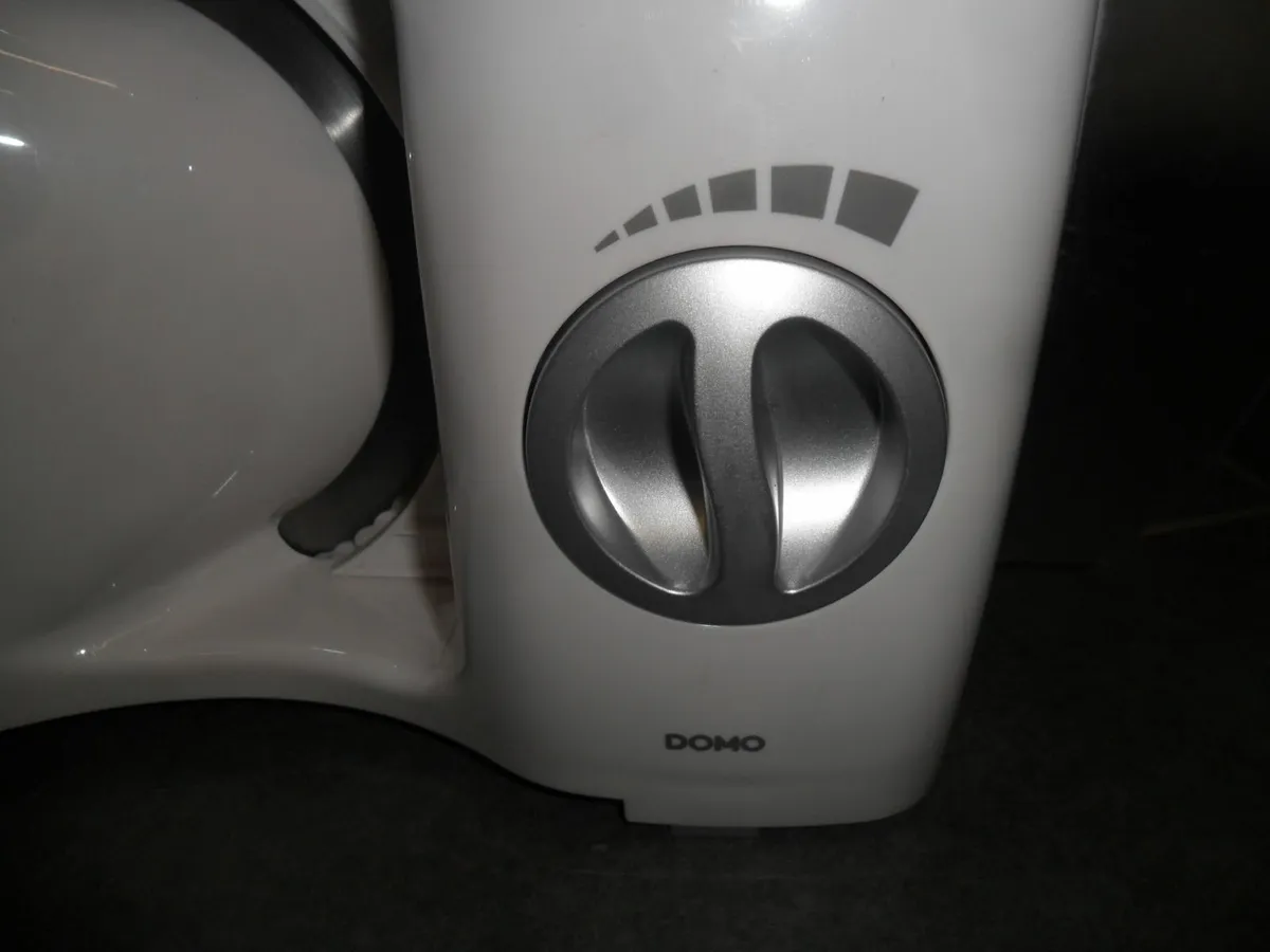 domo bread slicing machine - Image 4