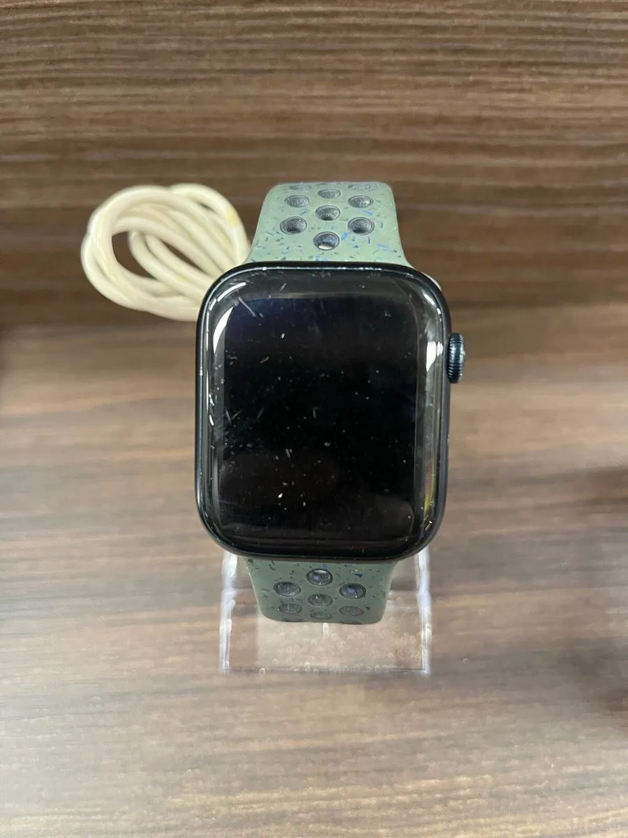 Apple Watch Series 9 - Image 1