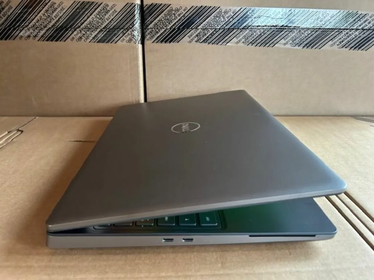 Dell Precision 7560 15"-i7-32GB Ram-4GBGraphics-11 - Image 4