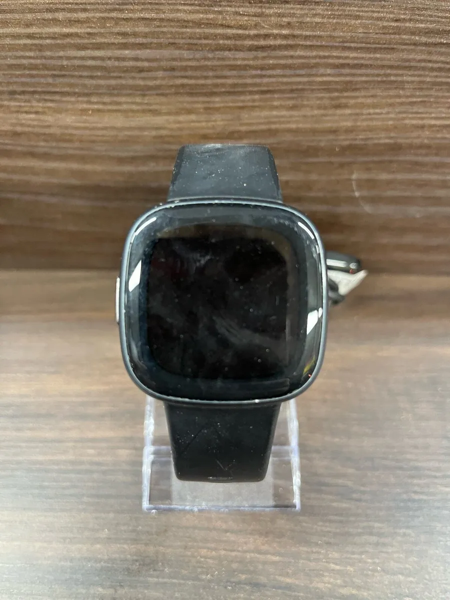 Fitbit Versa - Image 1