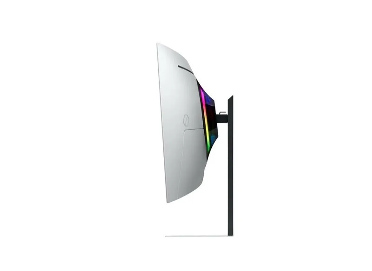 Samsung Odyssey G8 Gaming Monitor 2023 - Image 4