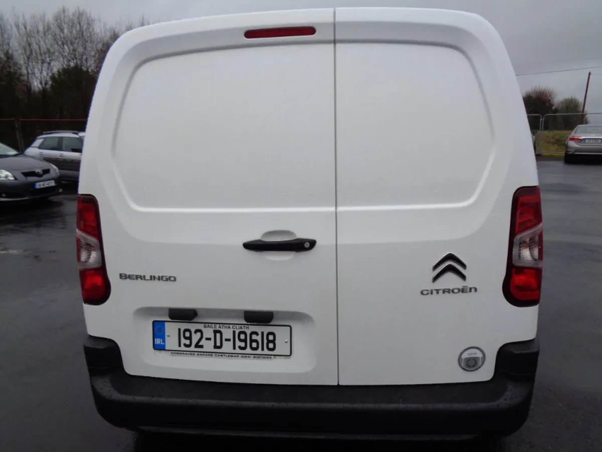 Citroen Berlingo LX Bluehdi 75 650KG M 2DR - Image 4