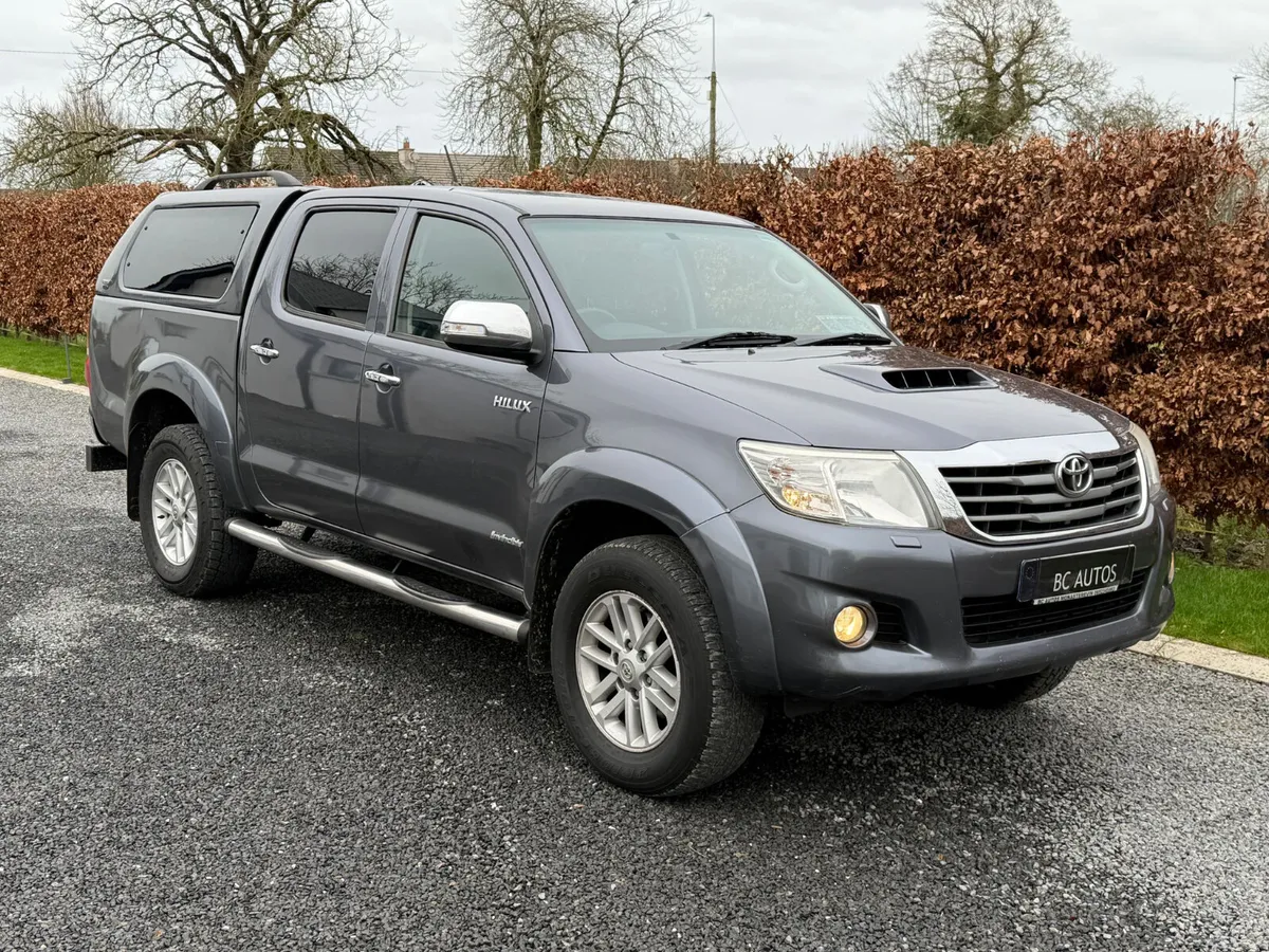 2014 Toyota Hilux 3.0 D4D Invincible 5 Seat N1 - Image 2