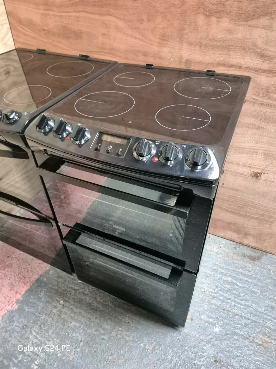 Zanussi Freestanding Electric Cooker 55cm - Image 1