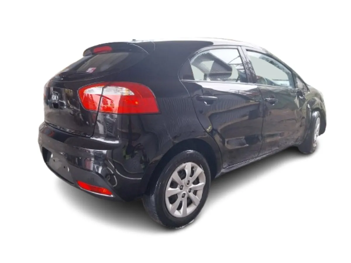 2014 KIA RIO For Breaking/Dismantling - Image 4