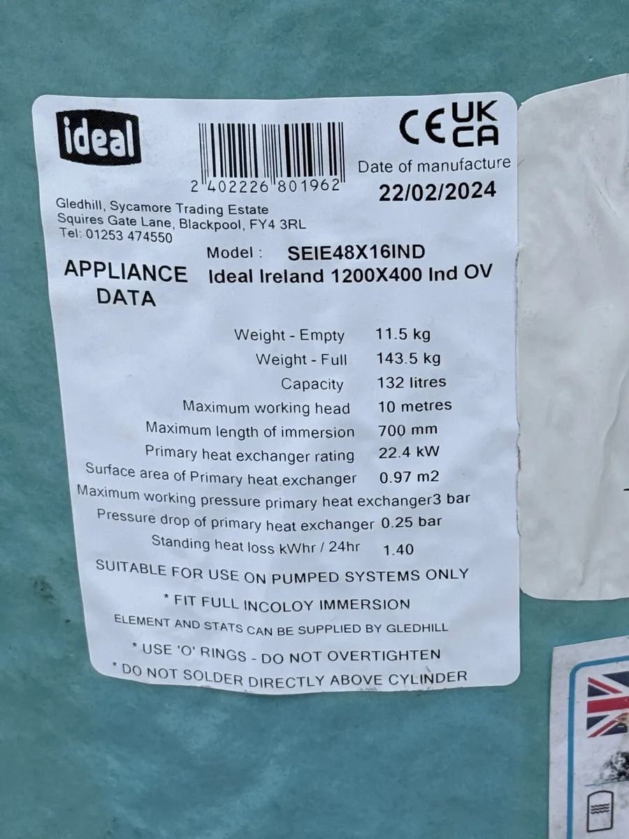 Hot water cylinder. - Image 3