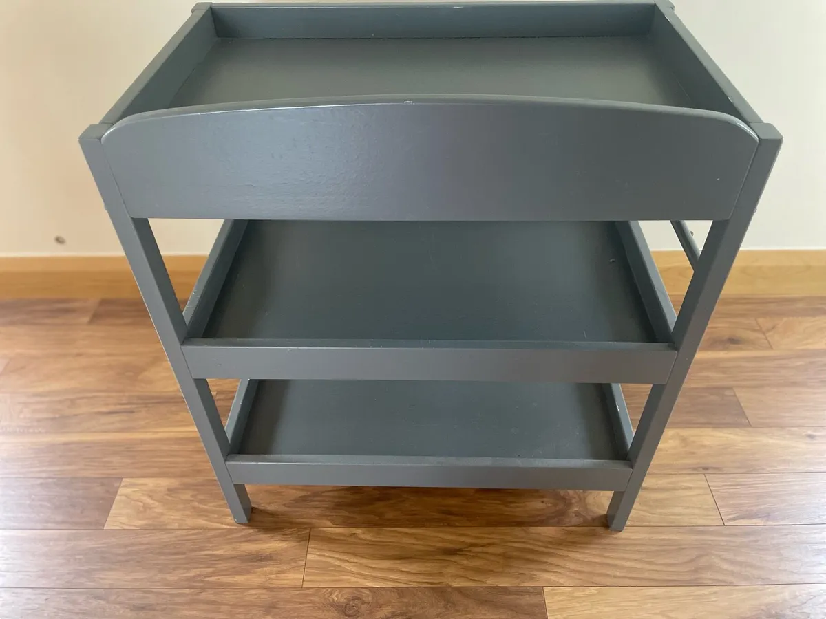 Changing Table - Image 1
