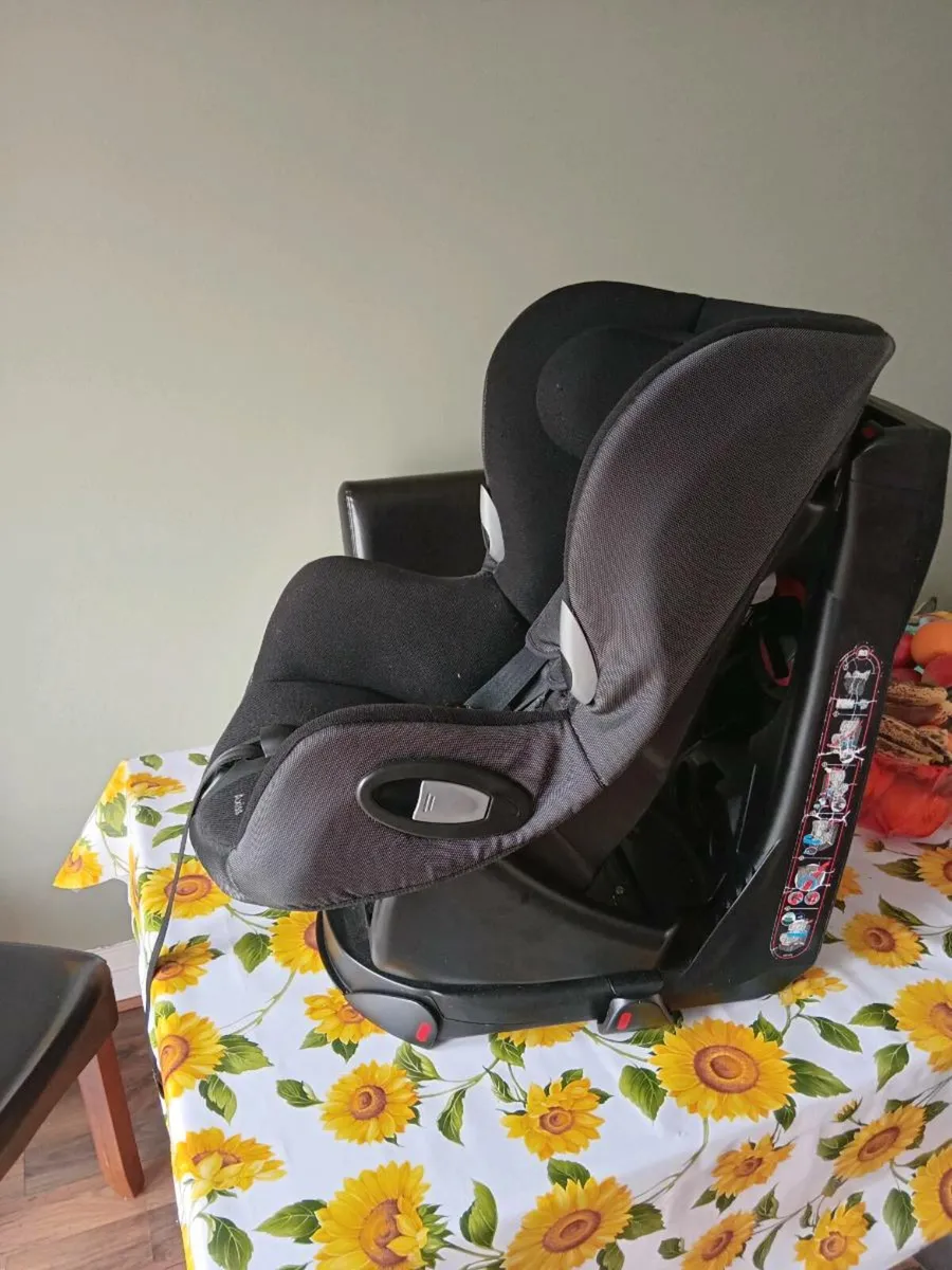 Car seat - Image 2
