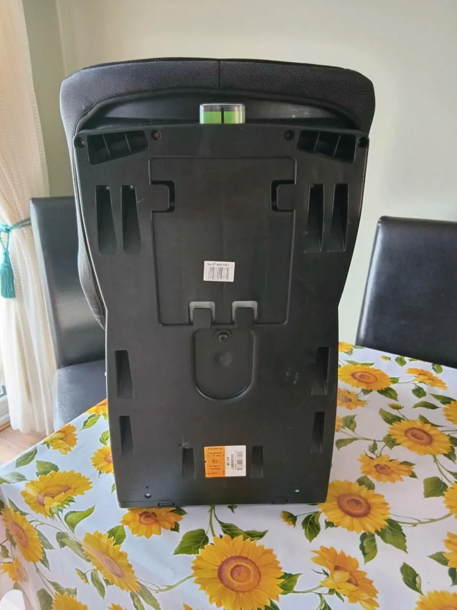 Car seat - Image 3