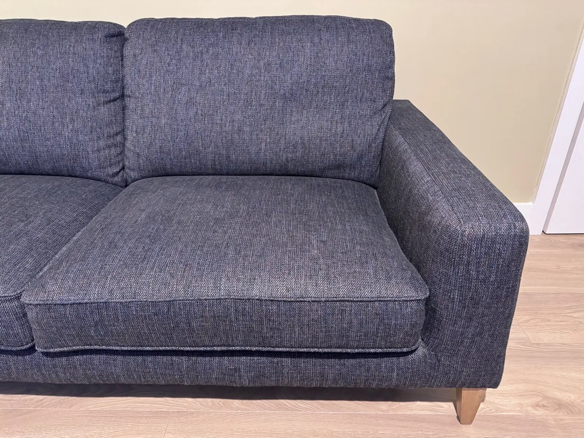 2 and 3 seater sofa set - Image 3