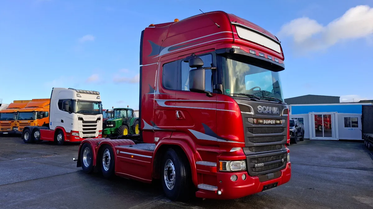 2014 Scania R580 Red Passion ,6x2 , Pumping  Gear - Image 2