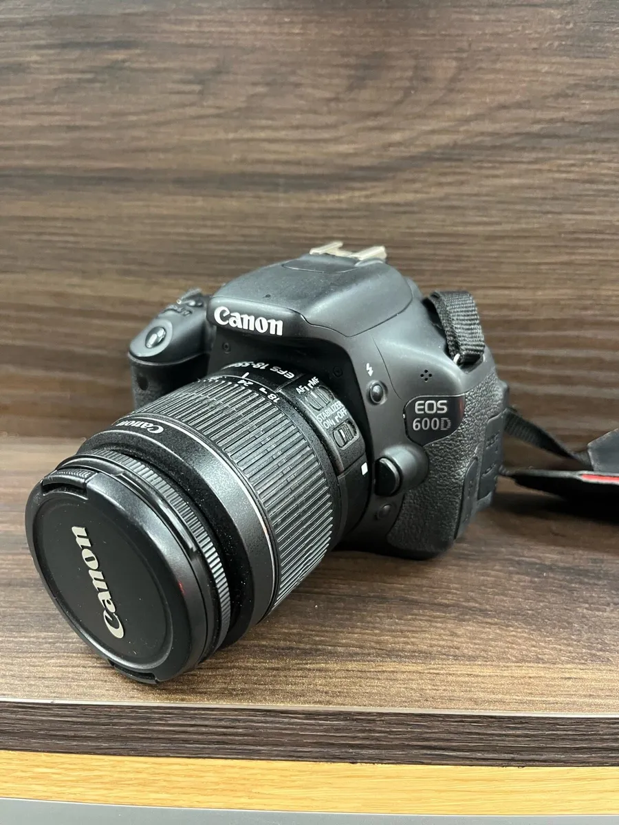 Eos 600D 18-55mm With Box - Image 1