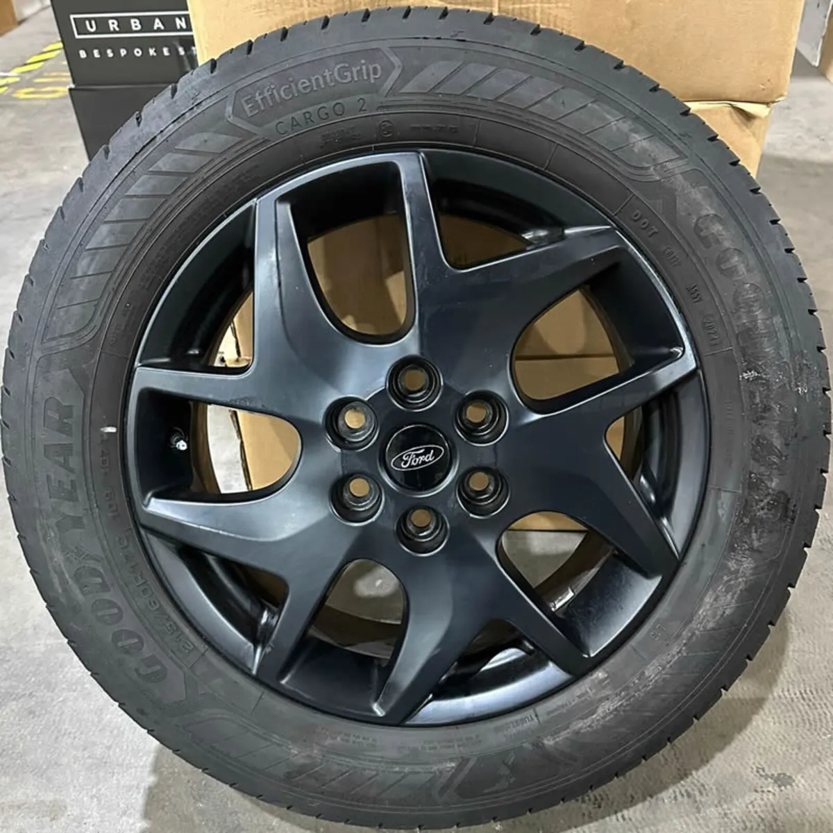 17" Genuine FORD TRANSIT CUSTOM Alloys & TYRES - Image 3