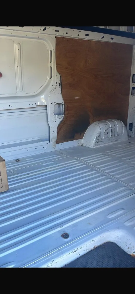 Renault traffic camper - Image 3