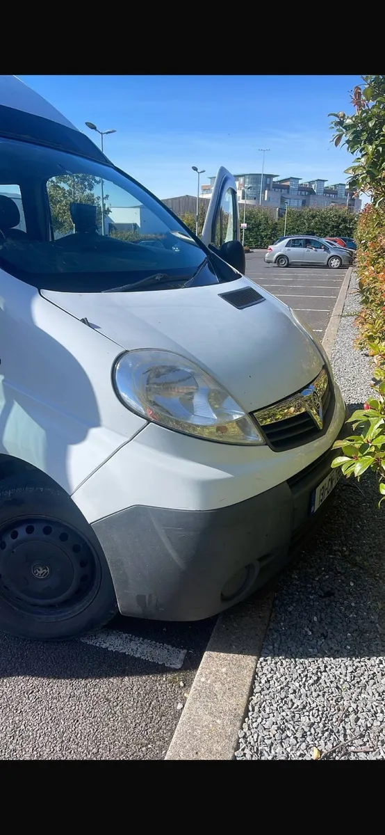 Renault traffic camper - Image 4