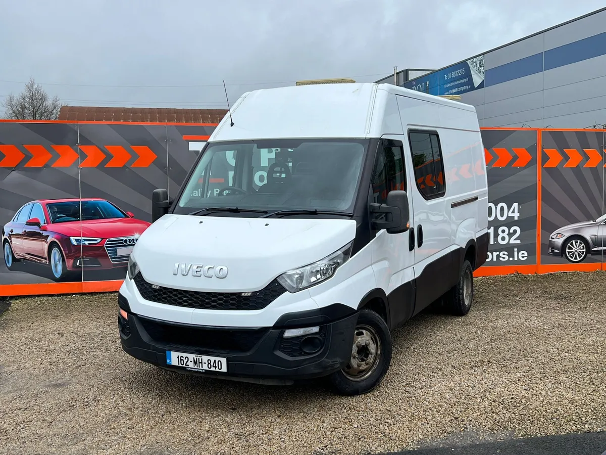 ==STUNNING VAN//AUTO//FULL LEATHER//CLEAN VAN== - Image 2