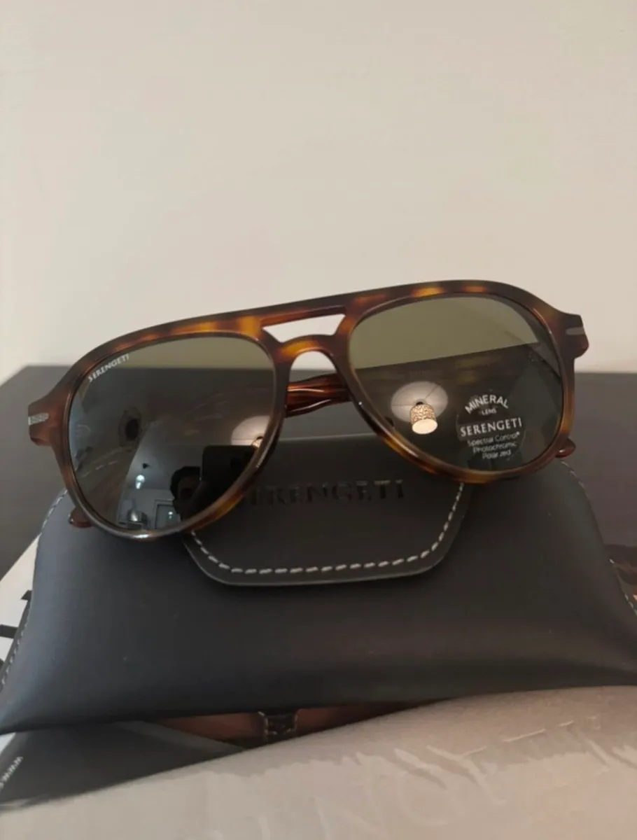 Serengeti Mateo Sunglasses Genuine - Image 1