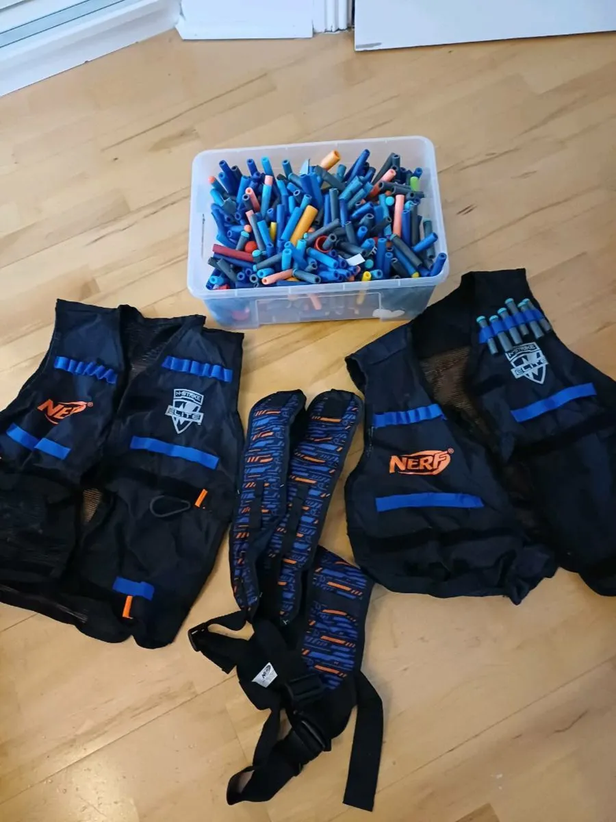 Nerf jackets and bullets - Image 1