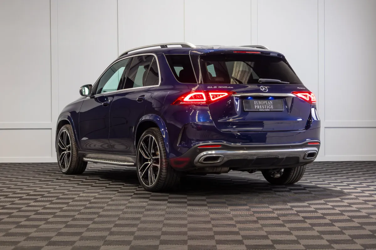 2022 Mercedes-Benz GLE 350de AMG Line 5 Seat N1 - Image 4