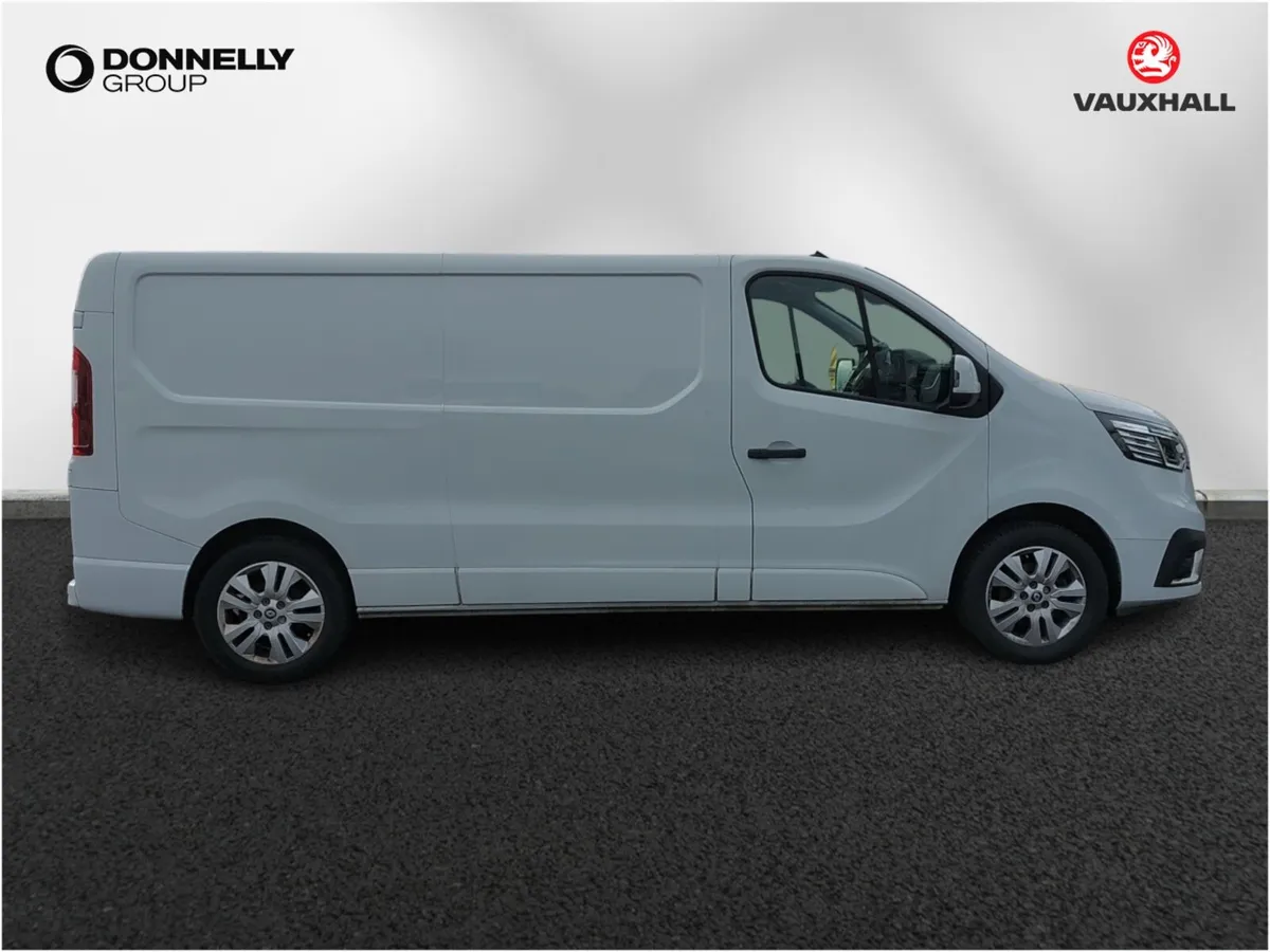 Renault Trafic Lwb Diesel Extra - Image 3