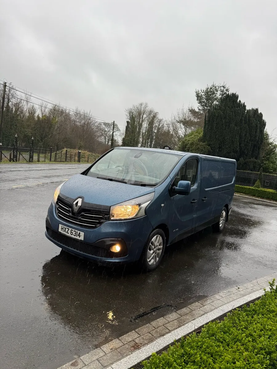 Renault trafic SPORT - Image 1