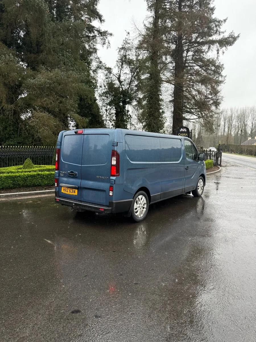 Renault trafic SPORT - Image 4