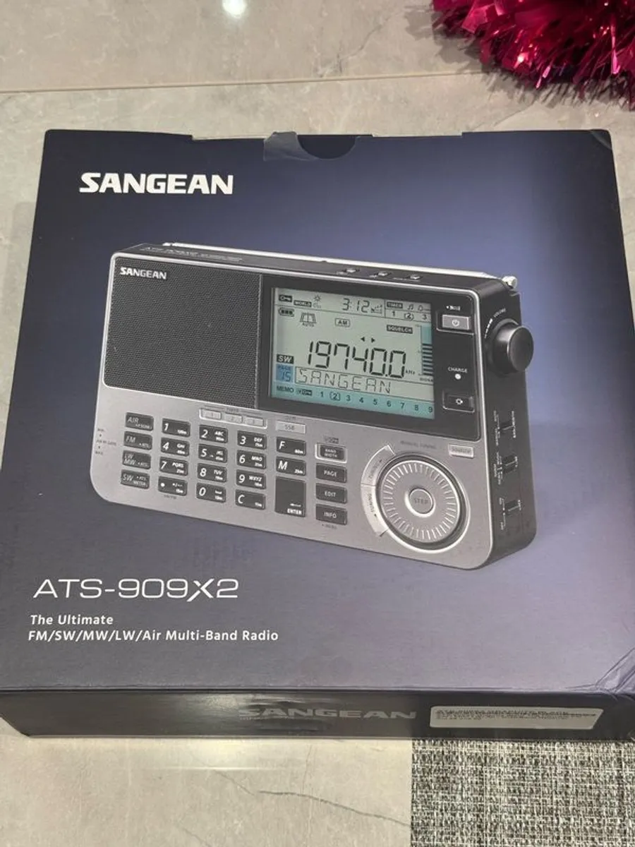 Sangean The Ultimate Radio (ats-909x2) FM/SW/MW/LW/Air Multi-Band Radio - Image 2