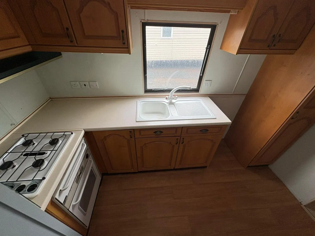 Abi Montrose 36x12 3 Bedrooms - Image 4