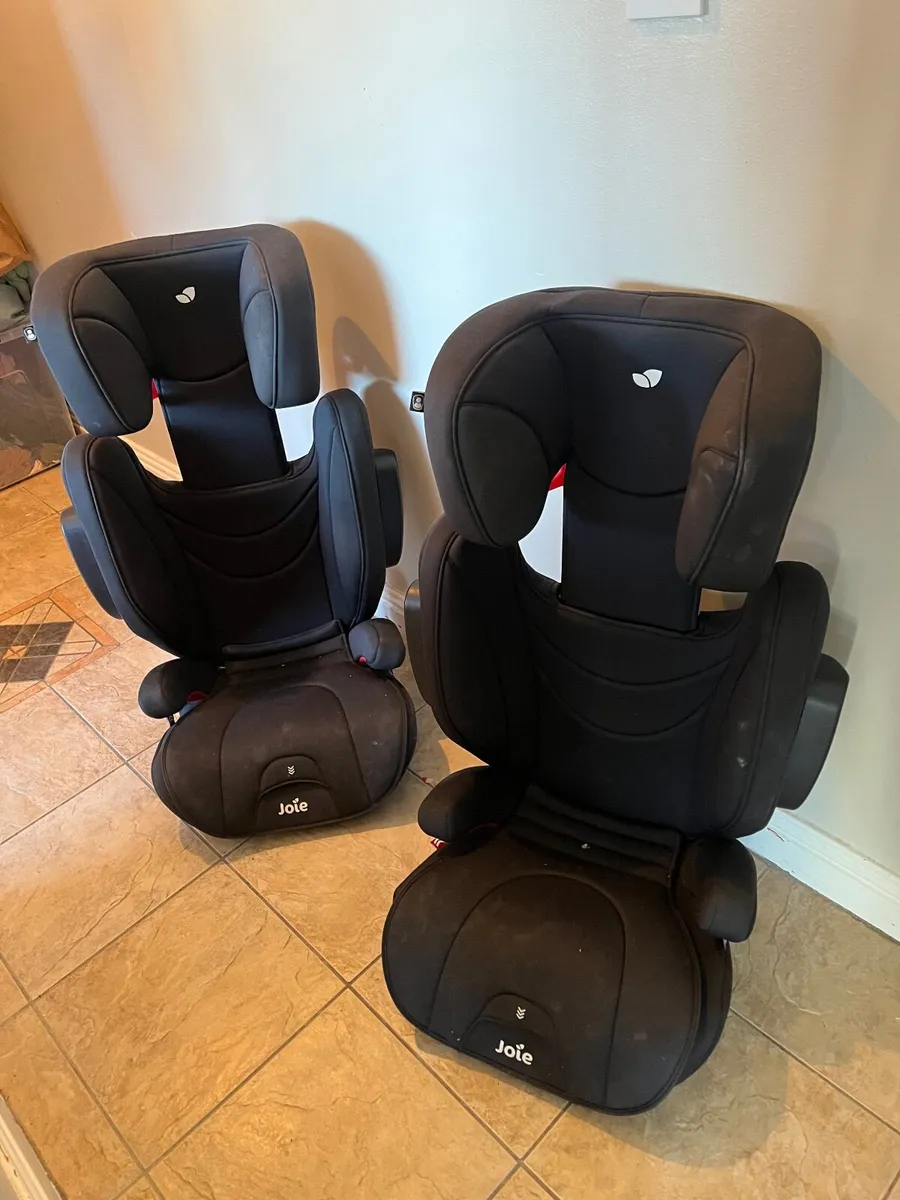 2 jolie car seats - Image 1