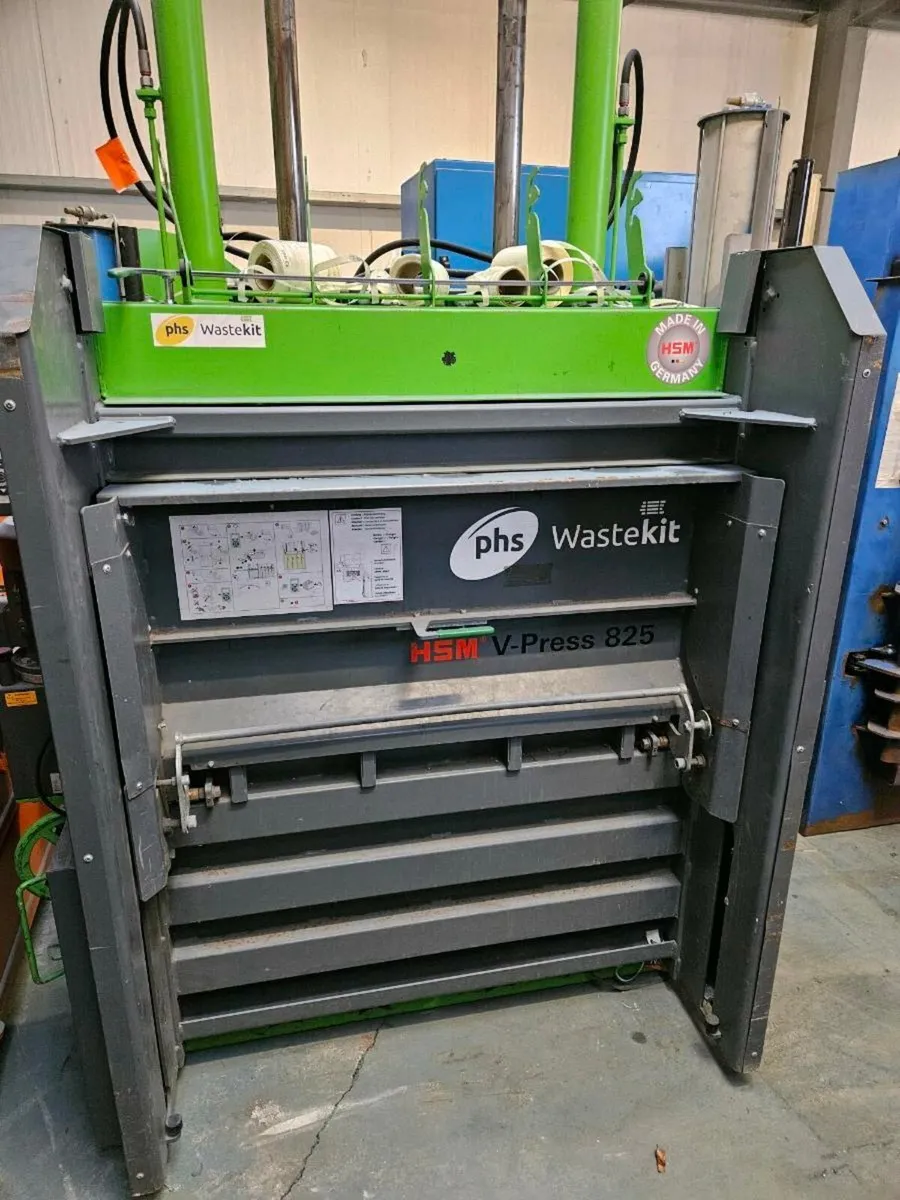 Cardboard baler Compactors - Image 2