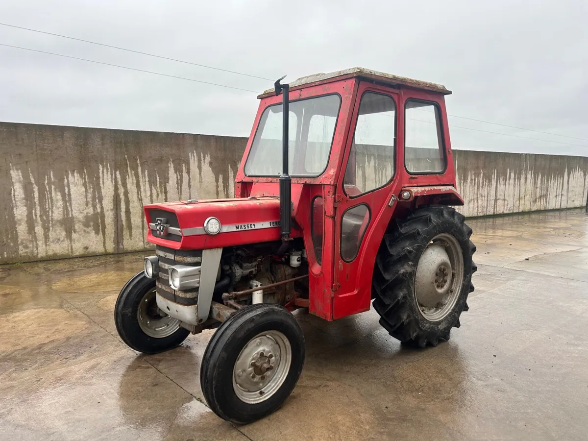 1976 Massey Ferguson 135 - Image 1