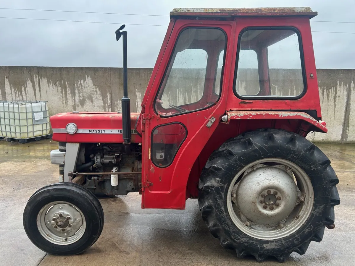 1976 Massey Ferguson 135 - Image 2