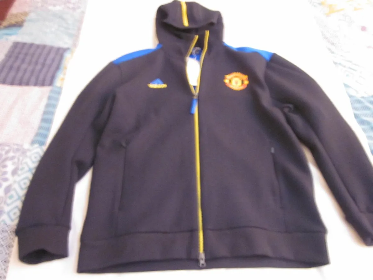 New Mens Adidas Manchester United Anthem Jacket - Image 1