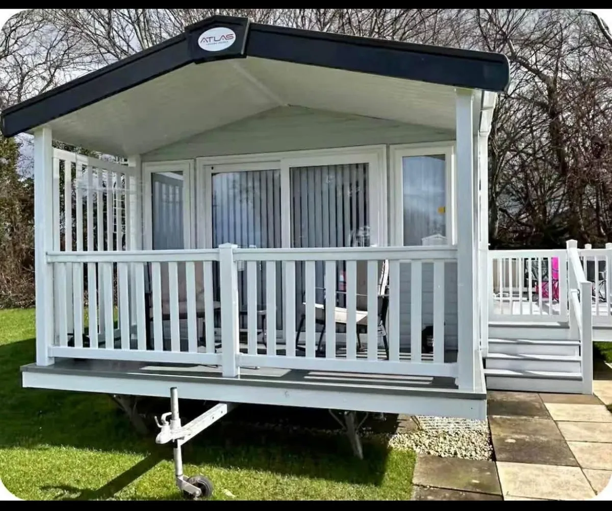 Atlas lodge 3 bedroom At TPS caravan sales - Image 1