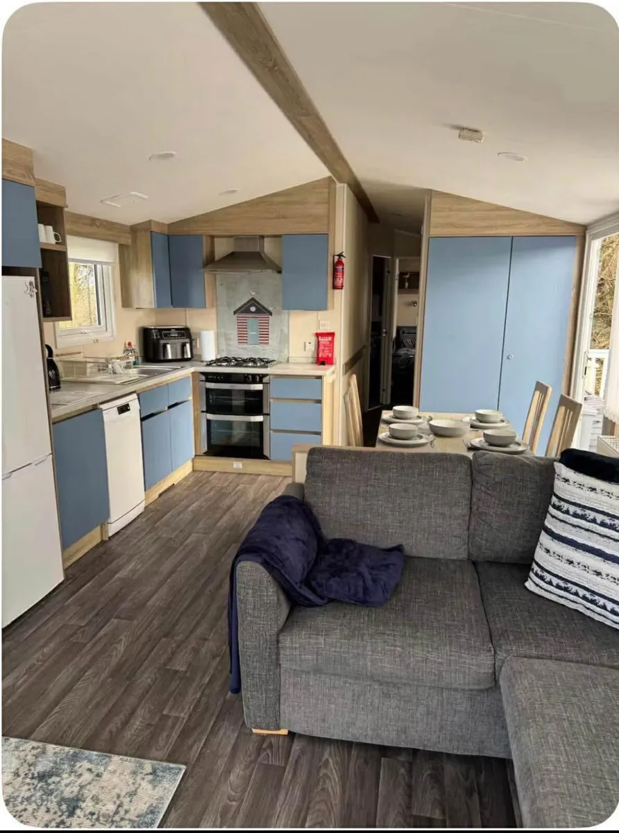 Atlas lodge 3 bedroom At TPS caravan sales - Image 3