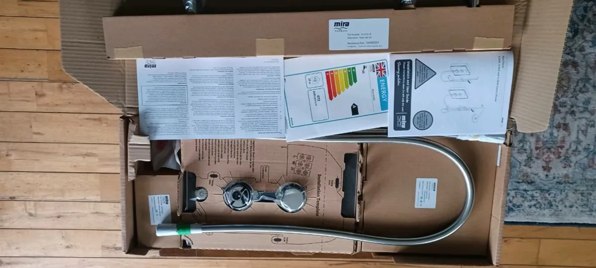 Electric shower - Image 4