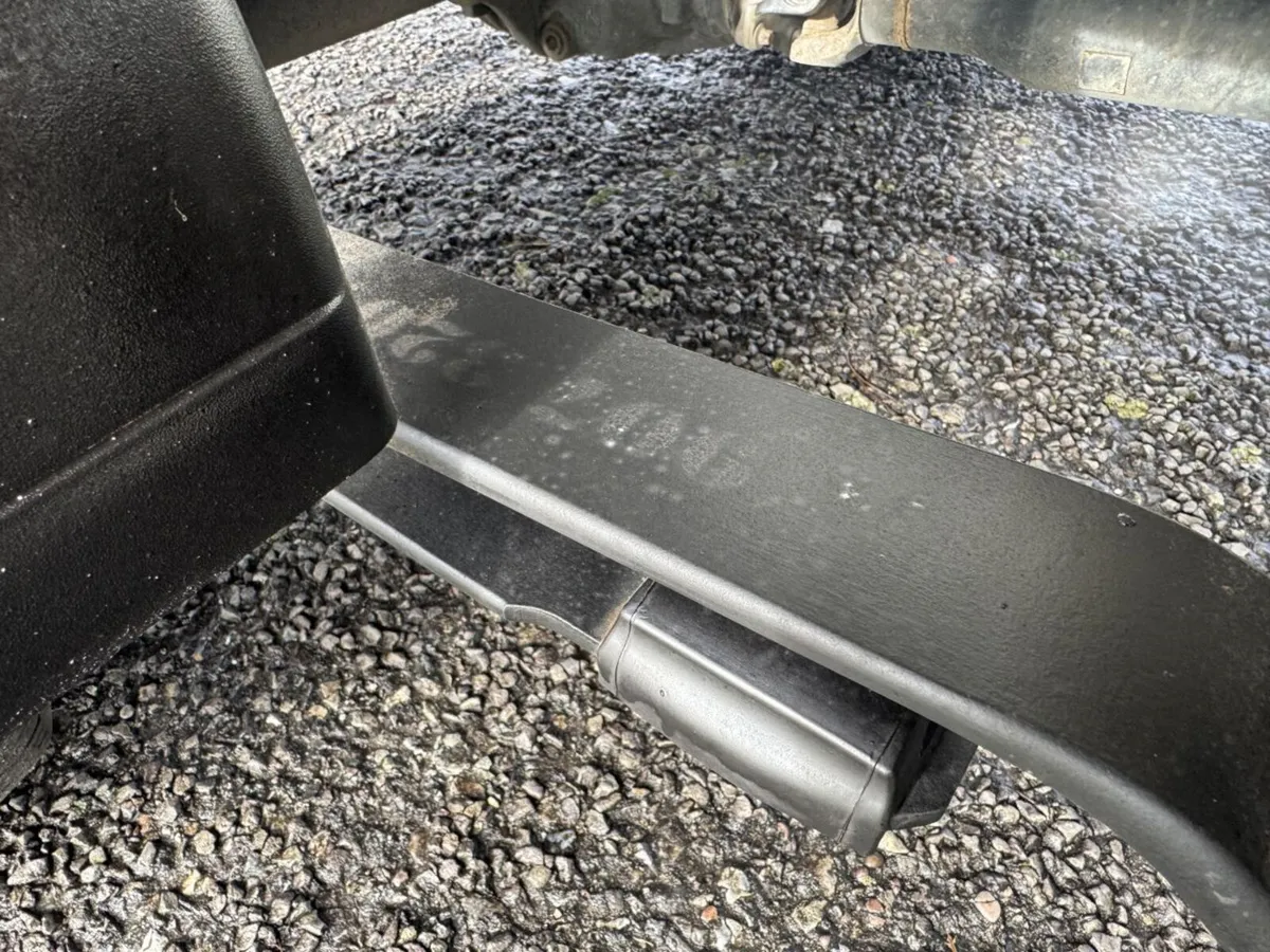 2022 Mercedes-Benz Sprinter Dropside Van - Image 2