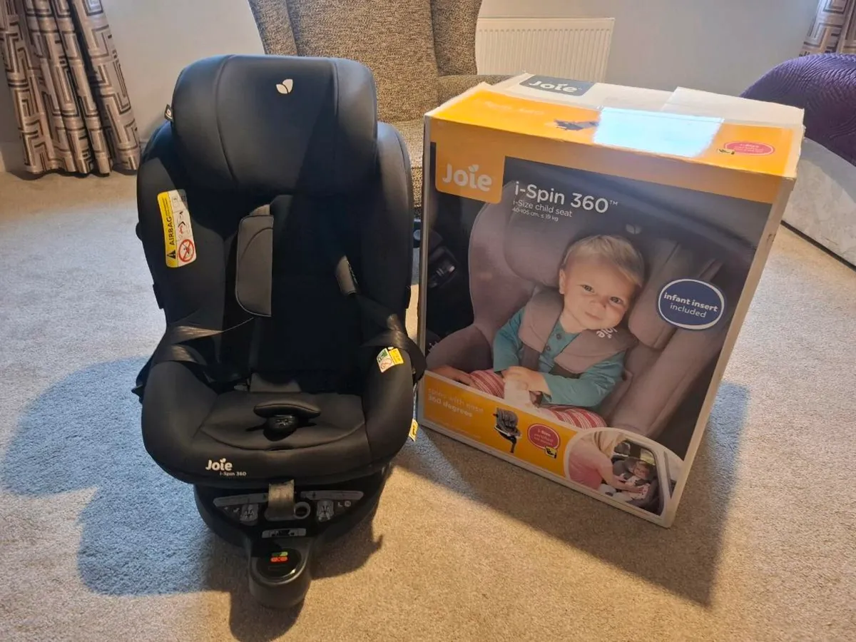 Car seat - Image 1