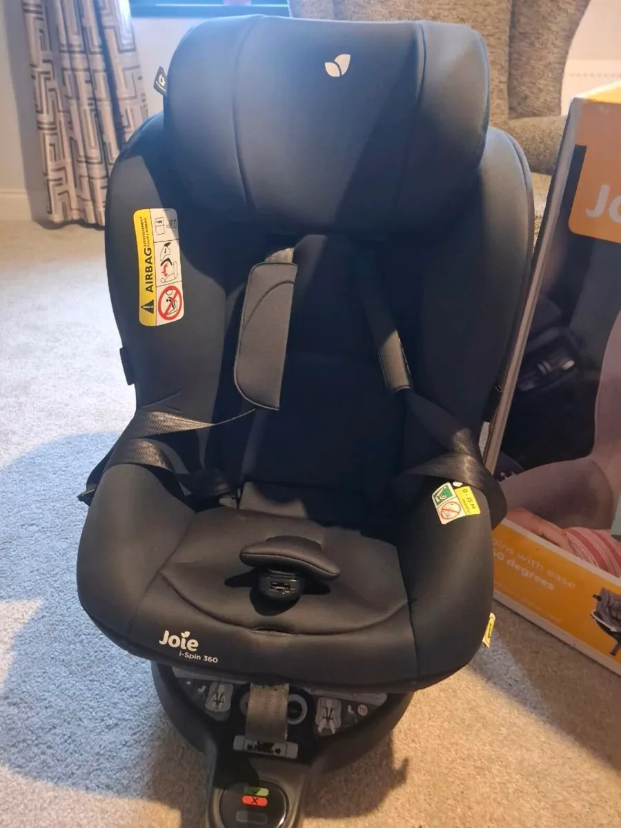 Car seat - Image 2