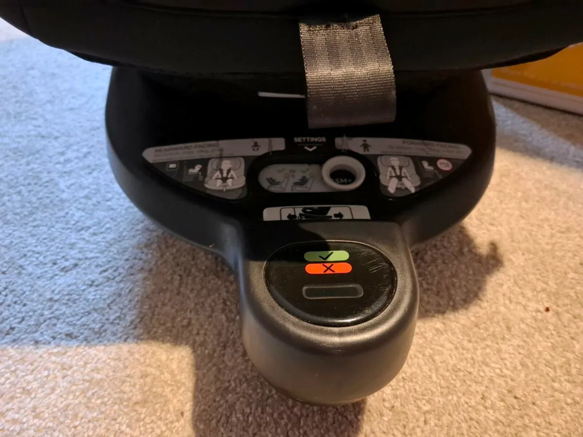 Car seat - Image 3
