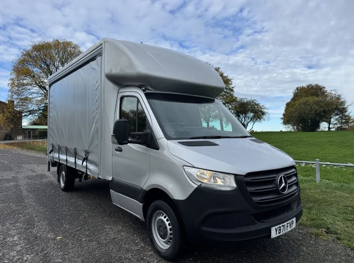 2022 Mercedes-Benz Sprinter Curtainsider Van - Image 4