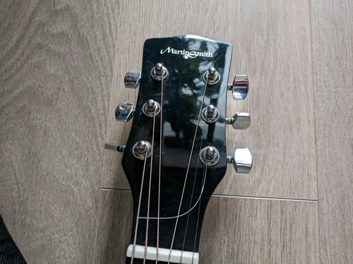 Acoustic Guitar - Image 3