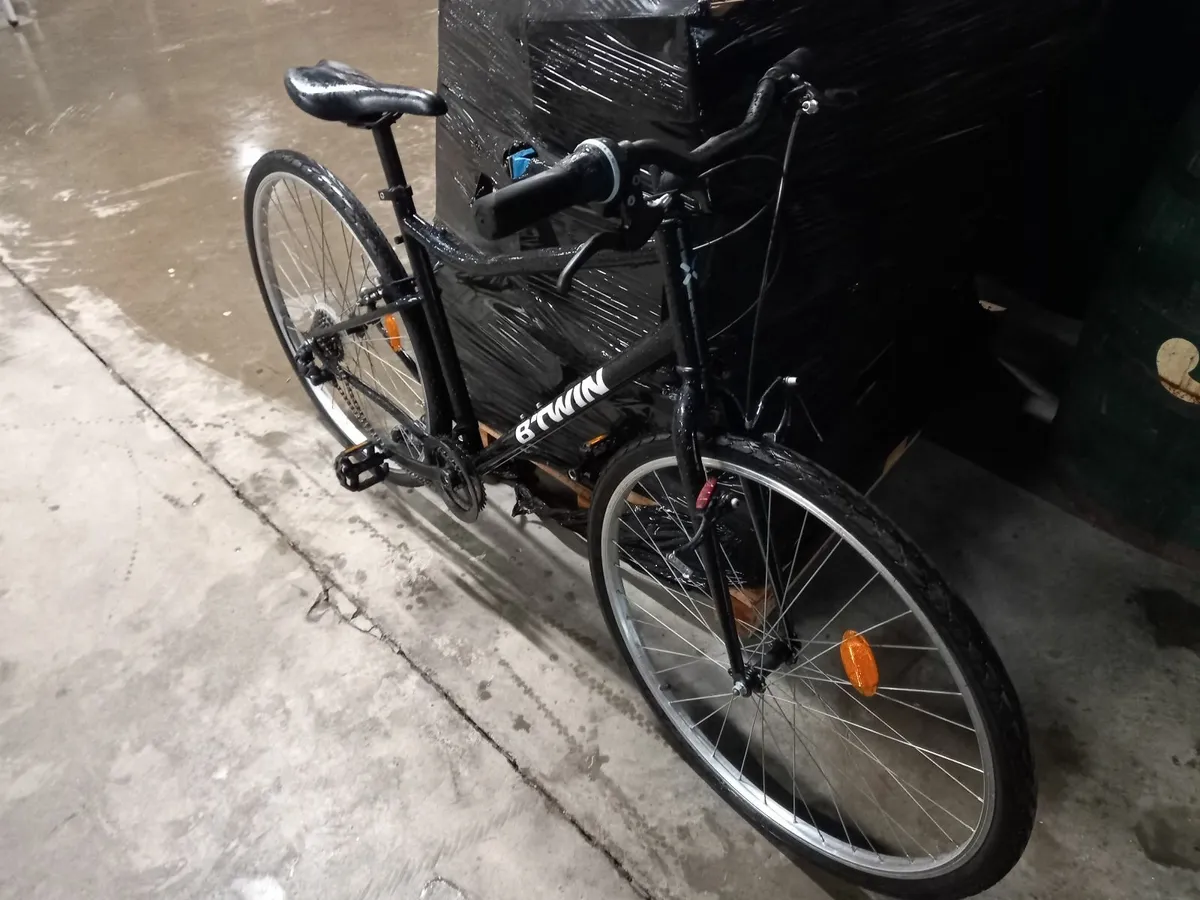 Online Auction Of A Bicycle & More! - Image 1