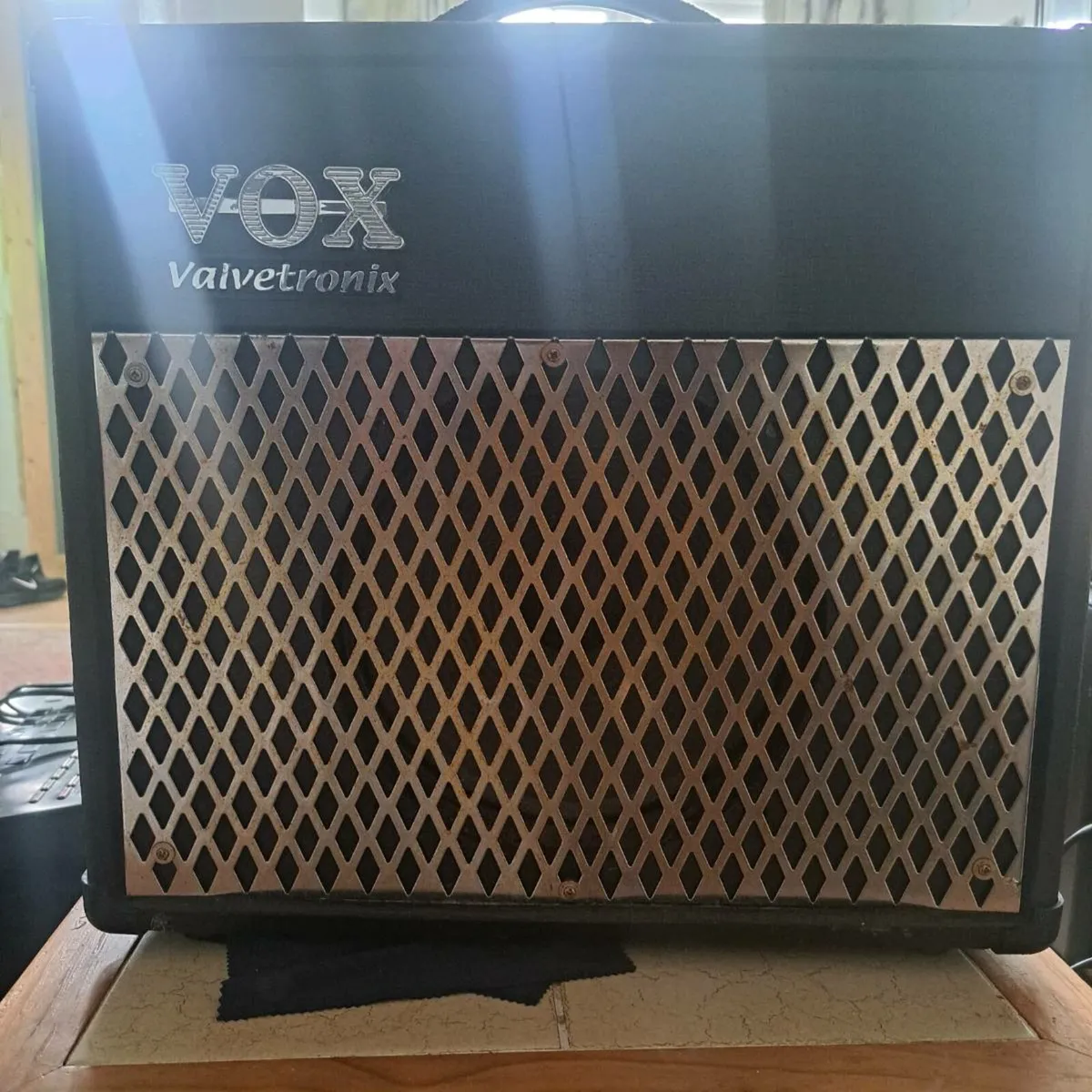 Guitar Amplifier - Image 1