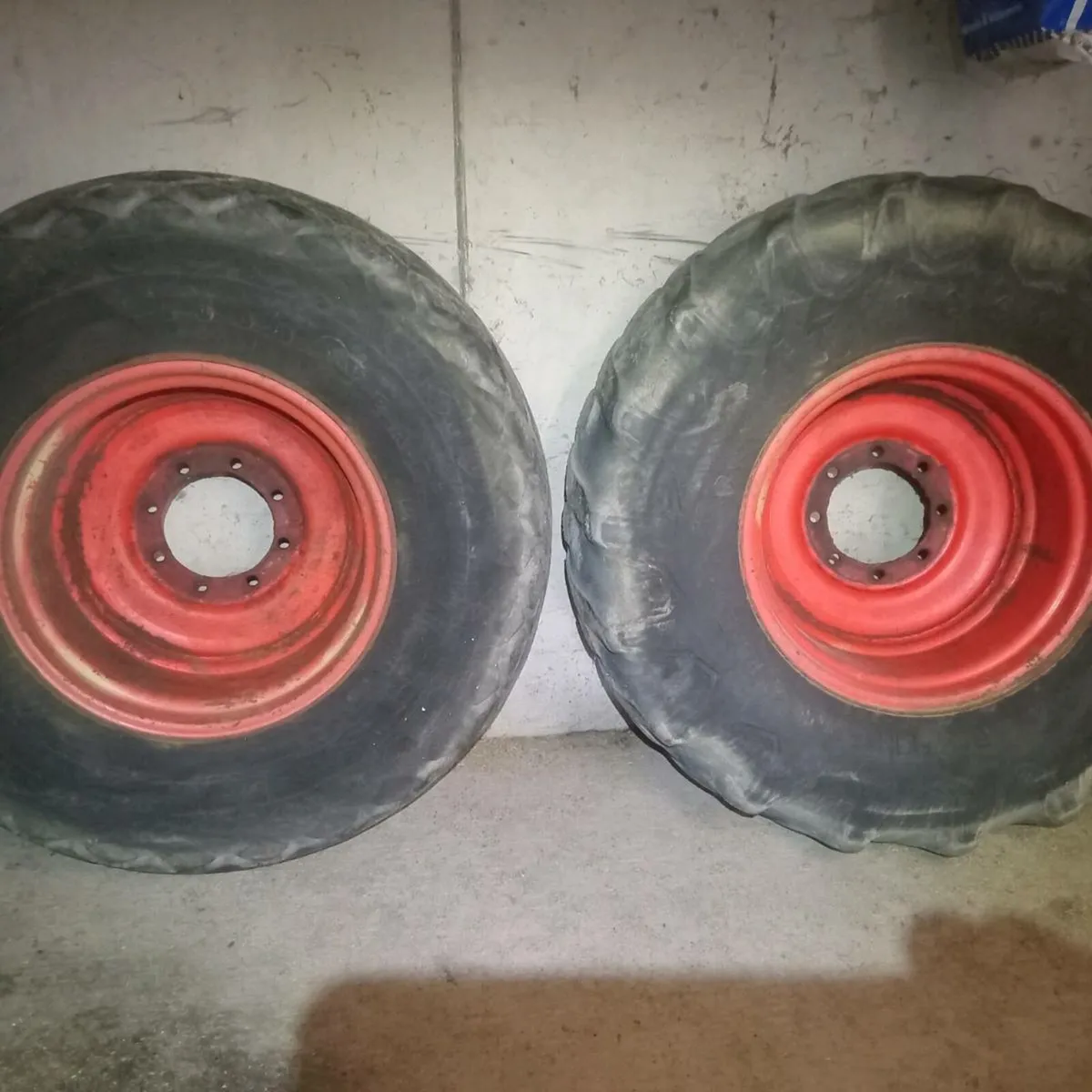 Wheels and tyres. - Image 3